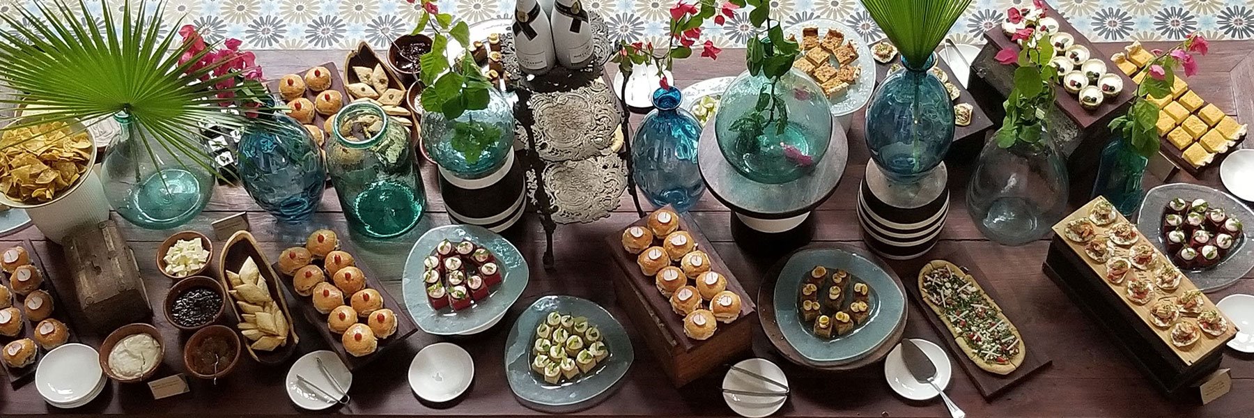 Dining at Itz’ana Resort and Residences Placencia Stann Creek